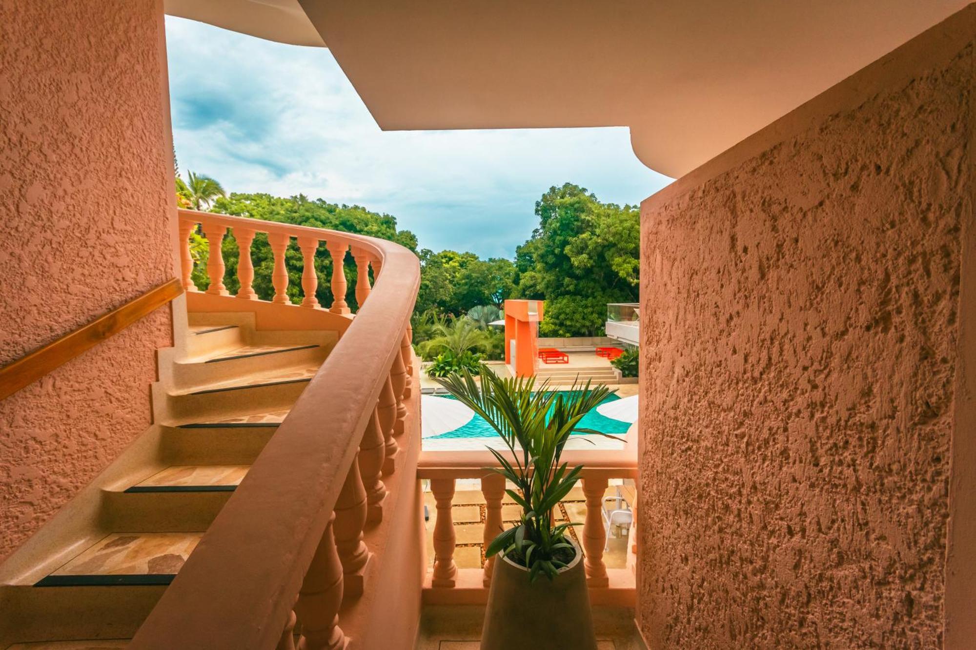 Del Tropico Hotel Sopetran Εξωτερικό φωτογραφία